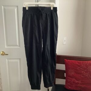 back pocket dress joggers m